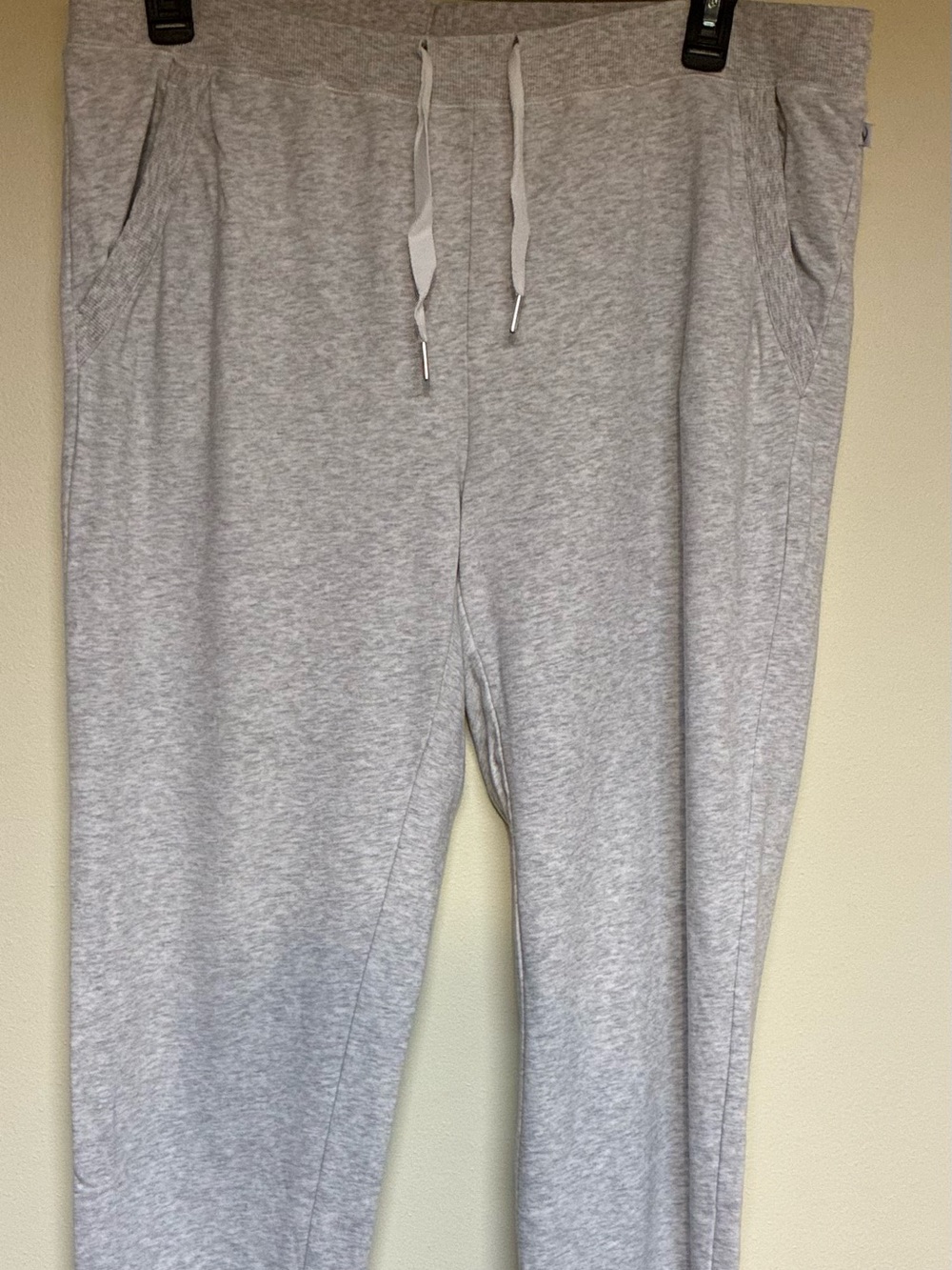 Handful Women's Light Gray Knit Joggers with Drawstring Waist